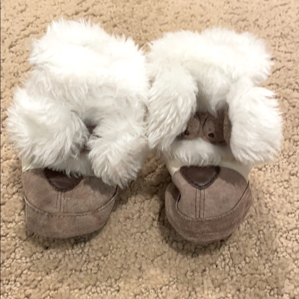 Robeez 0-6 month puppy bootie